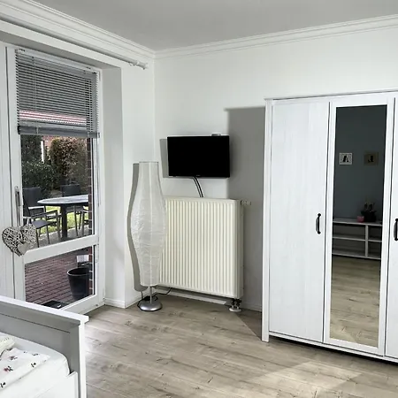 Holiday home Wohler Fehmarn